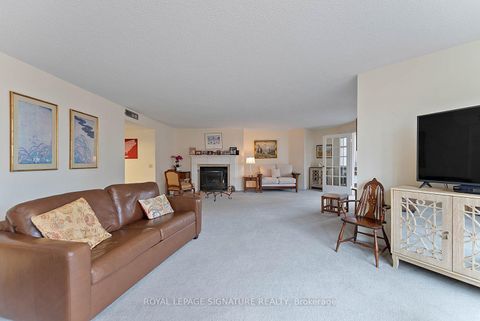 Photo 3 at 503 - 25 George Street, Moss Park, Toronto