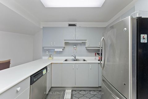 Photo 15 at 503 - 25 George Street, Moss Park, Toronto