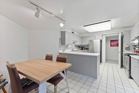 Photo 22 at 503 - 25 George Street, Moss Park, Toronto