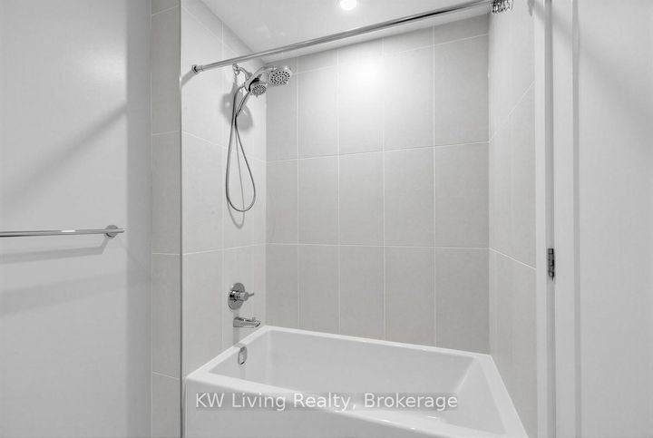 Photo 25 at 861 - 25 Adra Grado Way, Bayview Village, Toronto