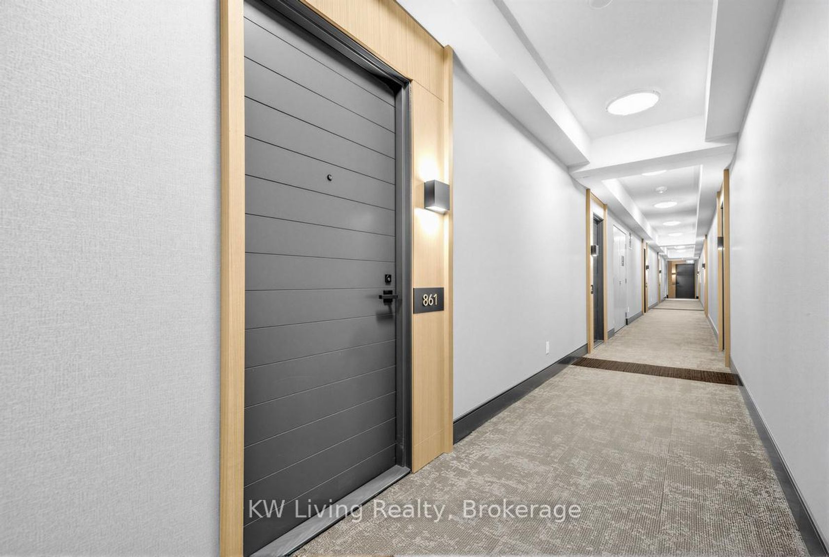 861 - 25 Adra Grado Way, Bayview Village, Toronto 2