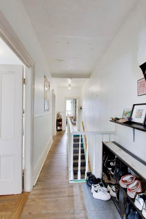 Photo 20 at 35 Manning Avenue, Bellwoods, Toronto