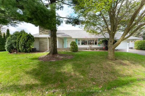 Photo 1 at 2 Greenford Road, Humber Valley, Toronto