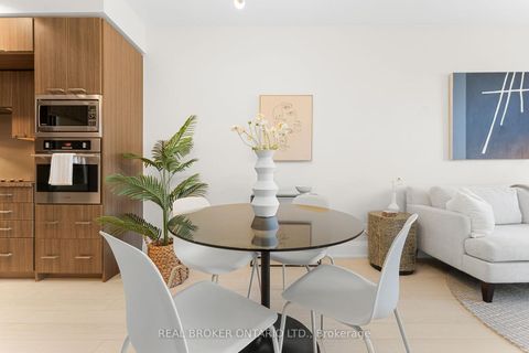 Photo 10 at 426 - 120 Harrison Garden Boulevard, Willowdale East, Toronto