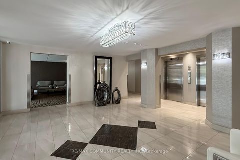 Photo 7 at 213 - 2 Glamorgan Avenue N, Dorset Park, Toronto