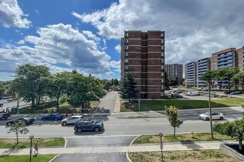 Photo 30 at 213 - 2 Glamorgan Avenue N, Dorset Park, Toronto