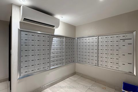 Photo 40 at 213 - 2 Glamorgan Avenue N, Dorset Park, Toronto