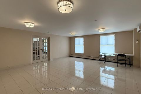Photo 45 at 213 - 2 Glamorgan Avenue N, Dorset Park, Toronto