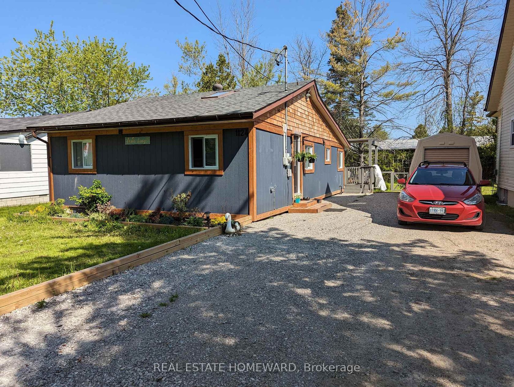 1124 Stoney Point Road, Rural Innisfil, Innisfil photo number 2