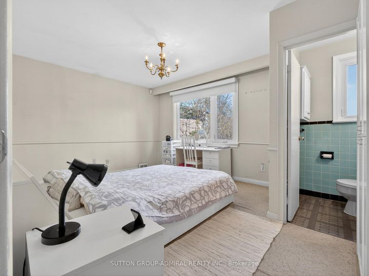 Photo 14 at 30 Foxwarren Drive, Bayview Village, Toronto
