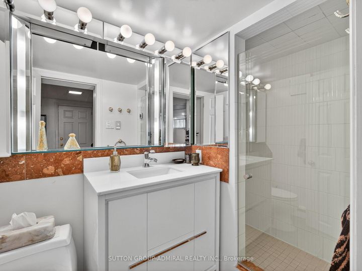 Photo 21 at 30 Foxwarren Drive, Bayview Village, Toronto