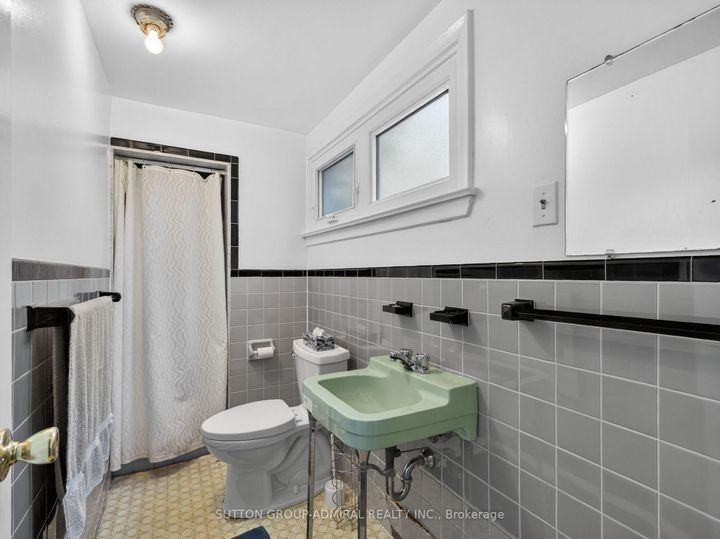 Photo 24 at 30 Foxwarren Drive, Bayview Village, Toronto
