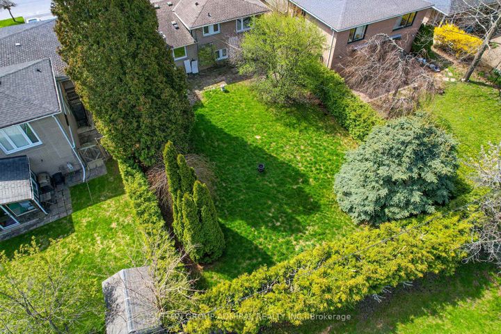 Photo 31 at 30 Foxwarren Drive, Bayview Village, Toronto