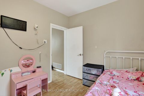 Photo 11 at 378 Kennedy Road, Kennedy Park, Toronto