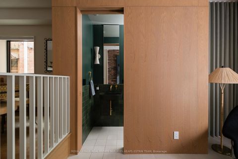 Photo 10 at 42 Clarendon Avenue, Casa Loma, Toronto