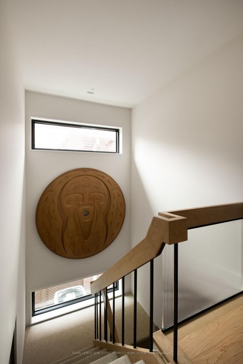 Photo 22 at 42 Clarendon Avenue, Casa Loma, Toronto