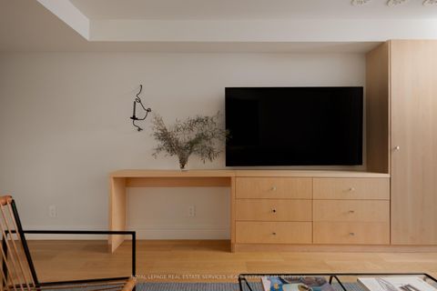 Photo 34 at 42 Clarendon Avenue, Casa Loma, Toronto
