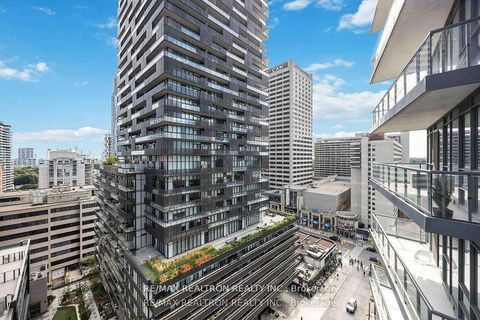 Photo 26 at 1501 - 30 Roehampton Avenue, Mount Pleasant West, Toronto