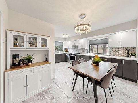 Photo 7 at 260 Renforth Drive, Markland Wood, Toronto