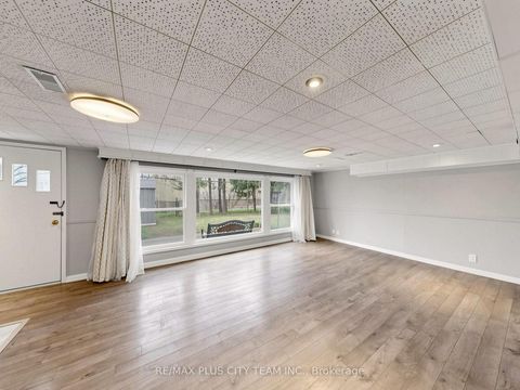 Photo 24 at 260 Renforth Drive, Markland Wood, Toronto