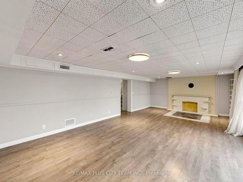 Photo 25 at 260 Renforth Drive, Markland Wood, Toronto