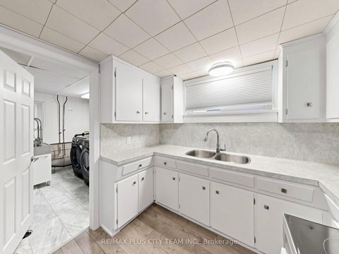 Photo 31 at 260 Renforth Drive, Markland Wood, Toronto