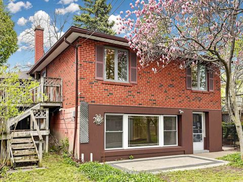 Photo 36 at 260 Renforth Drive, Markland Wood, Toronto