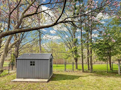 Photo 40 at 260 Renforth Drive, Markland Wood, Toronto