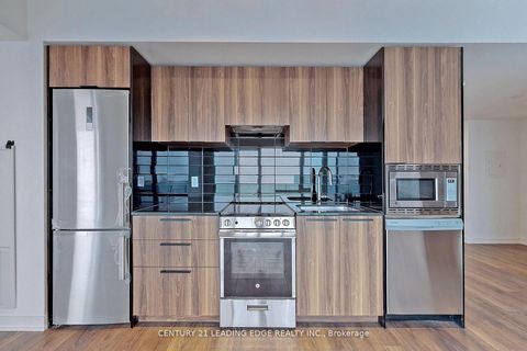 Photo 8 at 5102 - 501 Yonge Street, Yonge Corridor, Toronto