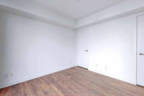 Photo 13 at 5102 - 501 Yonge Street, Yonge Corridor, Toronto