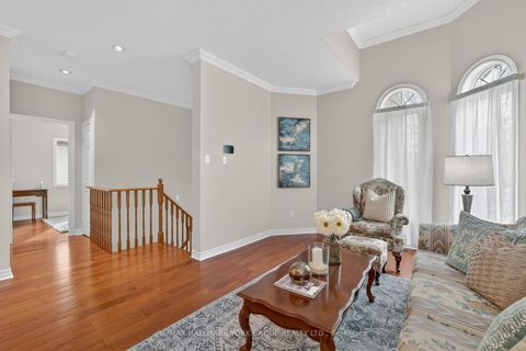 Photo 5 at 801 Surin Court, College Manor, Newmarket
