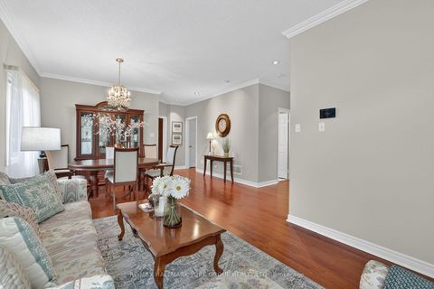 Photo 7 at 801 Surin Court, College Manor, Newmarket