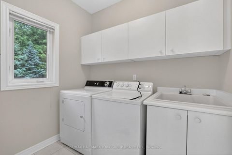 Photo 23 at 801 Surin Court, College Manor, Newmarket