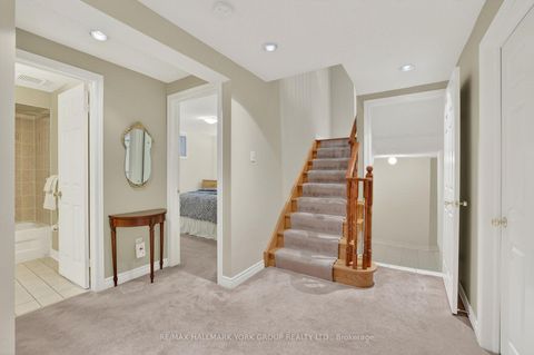 Photo 24 at 801 Surin Court, College Manor, Newmarket