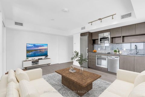 Photo 9 at 708 - 7 Mabelle Avenue, City Centre West, Toronto