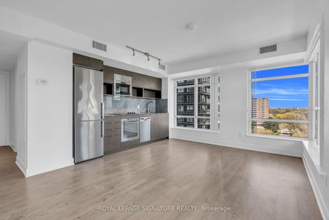 Photo 11 at 708 - 7 Mabelle Avenue, City Centre West, Toronto