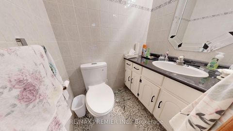 Photo 7 at 55 Chiswick Avenue, Amesbury, Toronto