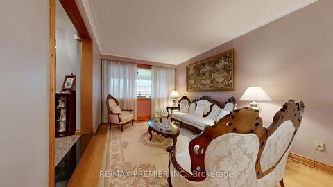 Photo 21 at 55 Chiswick Avenue, Amesbury, Toronto