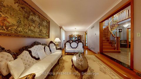 Photo 22 at 55 Chiswick Avenue, Amesbury, Toronto