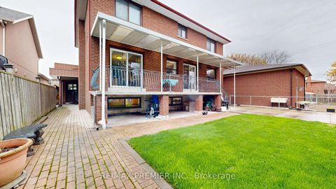 Photo 46 at 55 Chiswick Avenue, Amesbury, Toronto
