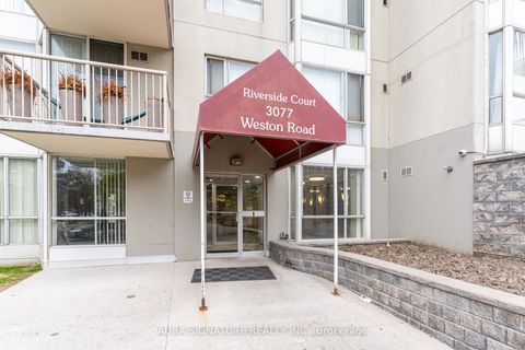 Photo 3 at 401 - 3077 Weston Road, Pelmo Park W5, Toronto