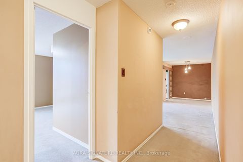 Photo 7 at 401 - 3077 Weston Road, Pelmo Park W5, Toronto