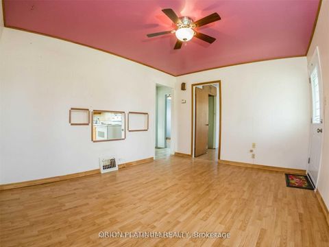 Photo 5 at 1 McCallum Court, Queensway, Toronto