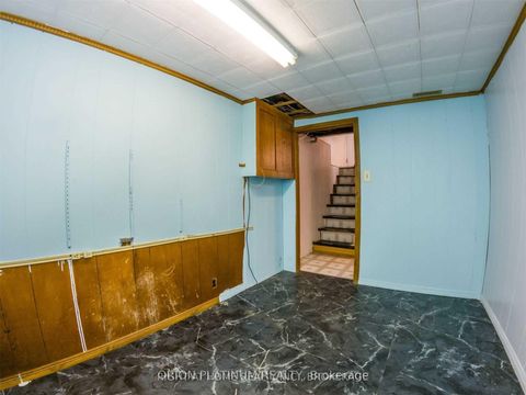 Photo 18 at 1 McCallum Court, Queensway, Toronto