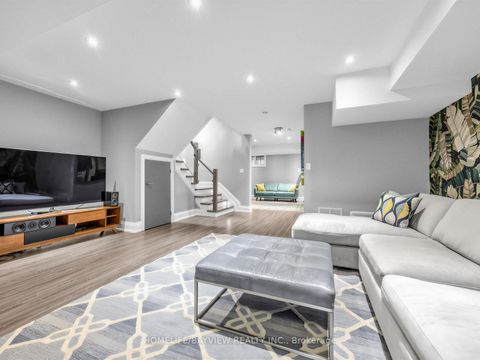 Photo 37 at 40 Clonmore Drive, Cliffside, Toronto