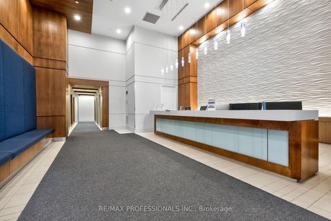 Photo 2 at UPH01 - 2200 Lake Shore Boulevard W, Mimico, Toronto