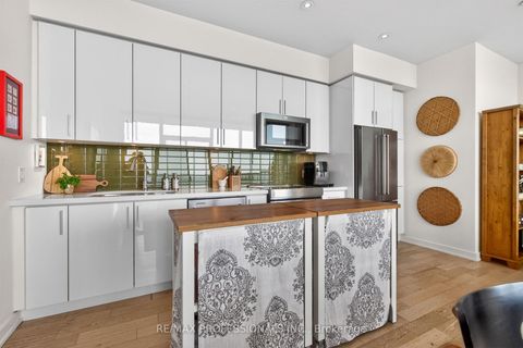 Photo 5 at UPH01 - 2200 Lake Shore Boulevard W, Mimico, Toronto