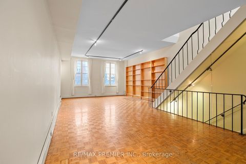 Photo 11 at 394 King Street E, Moss Park, Toronto