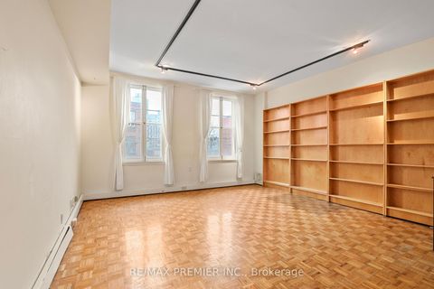 Photo 12 at 394 King Street E, Moss Park, Toronto