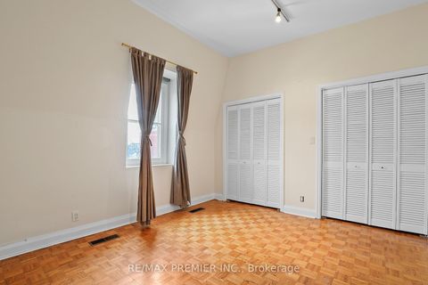 Photo 19 at 394 King Street E, Moss Park, Toronto